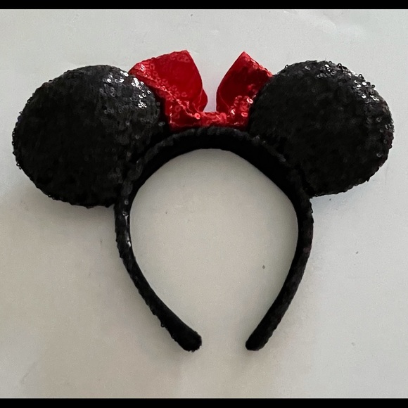 Minnie Mouse Sequin Ears - Picture 2 of 2
